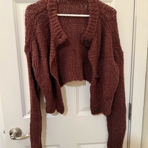 Everlane Cropped Button-Front Cardigan in Deep Burgundy